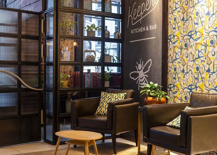 Hotel Jacuzzi: Novotel London Tower Bridge