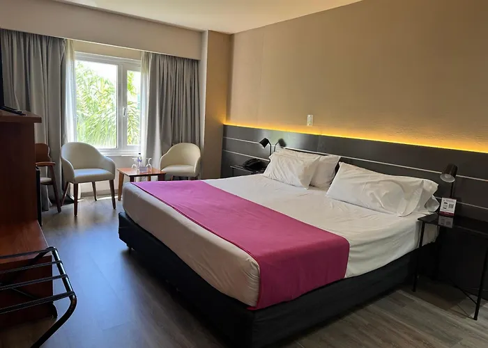 Hotel cerca del aeropuerto: Quorum Córdoba Hotel, Resort Urbano