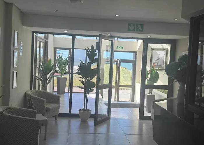 Villa: Marine Lodge