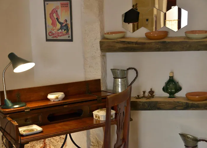 La villa: White Stone Flats & Studios