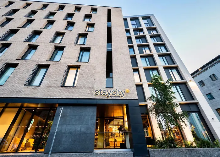 Staycity s City Quay