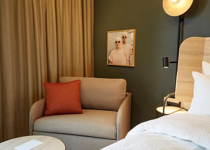 Hotel céntrico: Scandic Frankfurt Hafenpark