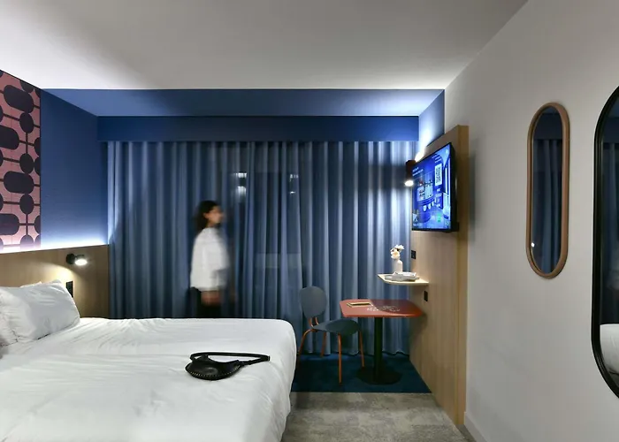 Ibis Styles Charleroi Airport Aero 44