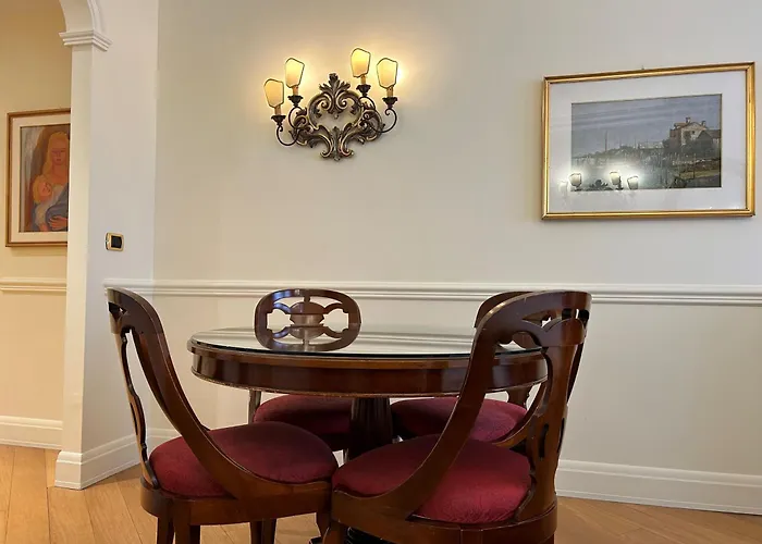  Suites Torre Dell'Orologio
