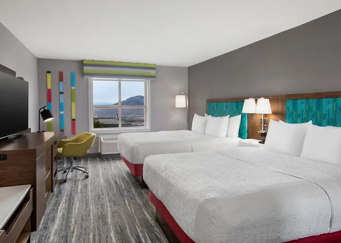 Pet Friendly hotel: Hampton Inn By Hilton Kamloops