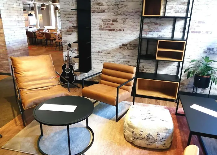 Resort: Ibis Poitiers Sud