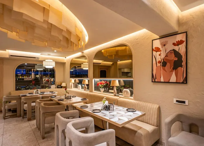 Hotels With Four Stars Oriental Aster - Mumbai International Airport