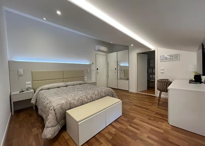 Albergo centrale: Hotel Trettenero