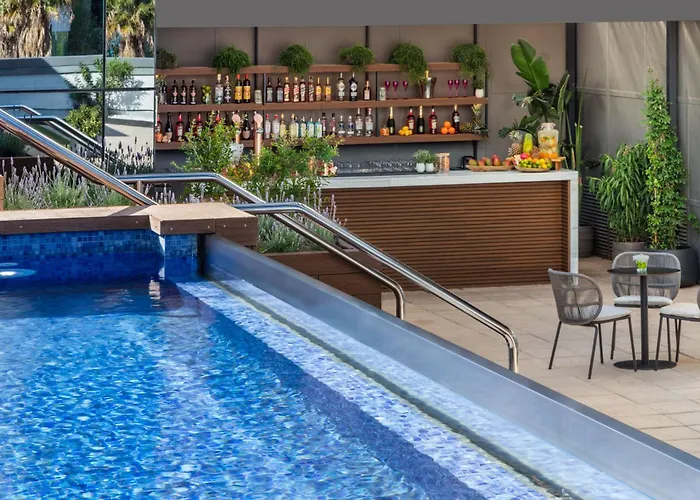 Hôtel avec piscine: Melia Valencia