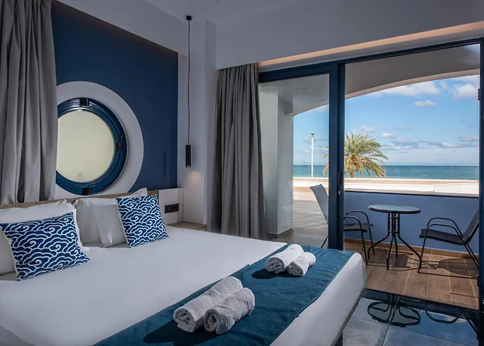 Eleni Beach Apartment