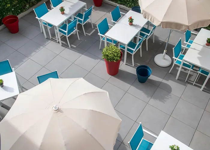 Resort: Ibis Budget Menton Bord De Mer