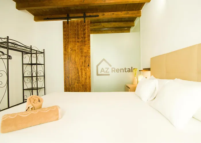 Los Alonsos - Open Mall - By AZ Rentals