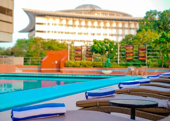 Avari Lahore