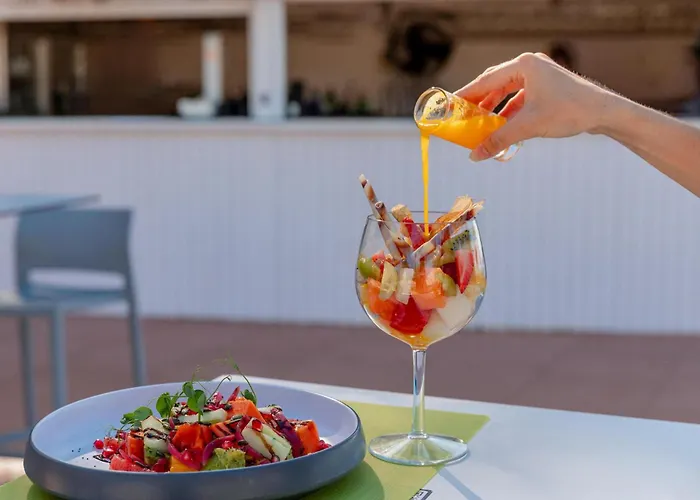  Thb Los Molinos - Adults Only
