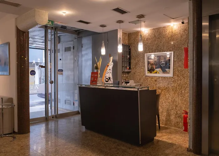 Zoom Apartments Hotel