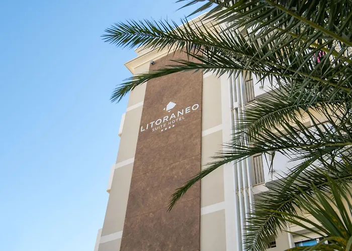 Hotel Con Piscina Litoraneo Suite