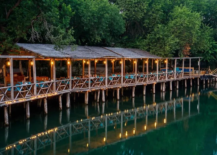 Hotel Riverside