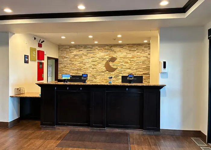 Hotels with a view Comfort Inn & Suites Sterling