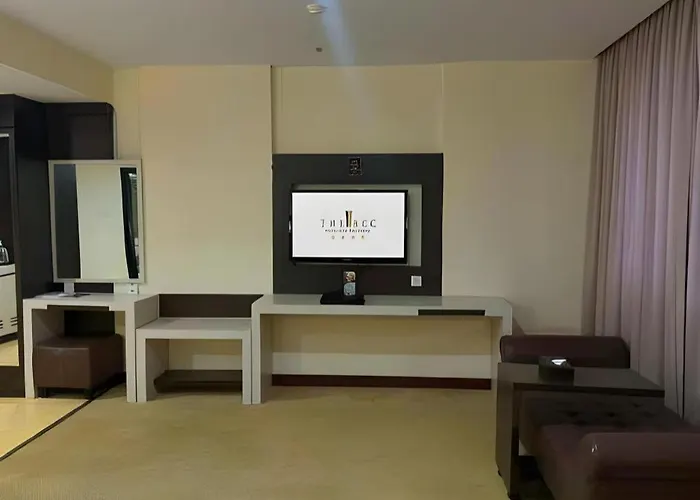 Bcc & Residence