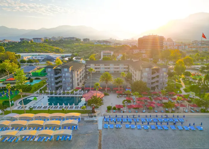 Senza Sunset Beach