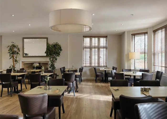 Linton Lodge A BW Signature Collection Hotel