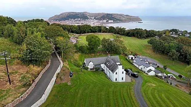 Bed and Breakfast Bryn Goleu