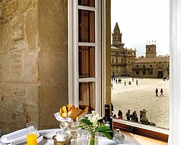 Hotel 5 Estrellas Parador De Santiago - Hostal Reis Catolicos