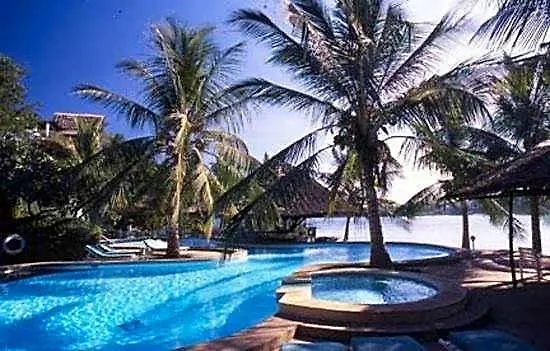 World Casino hotels Tamarind Village Apartments