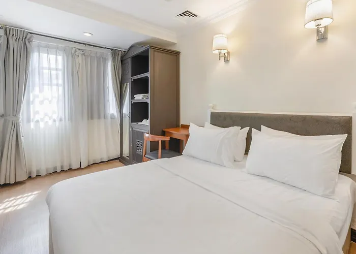 Inn At Temple St By Q Loft