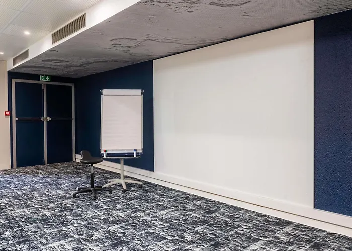 Ibis Lyon Est