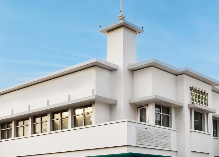 Majapahit Surabaya Mgallery