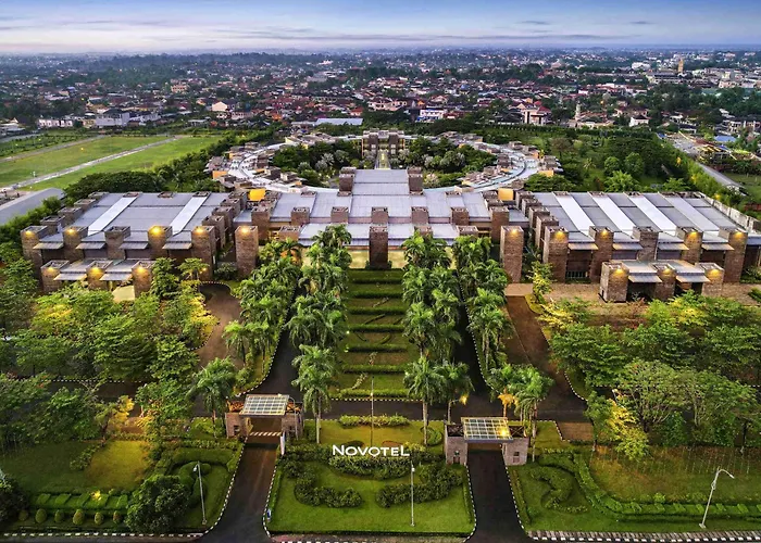 Family resorts Novotel Palembang