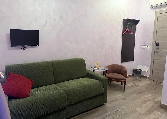 Iris Guest House