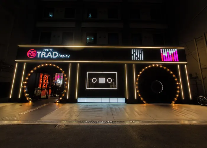 Hotel Trad Replay