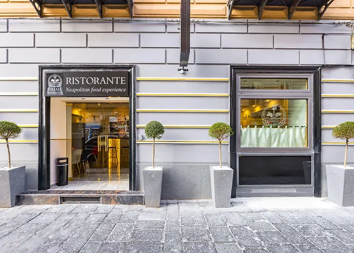 Bella Napoli Suites