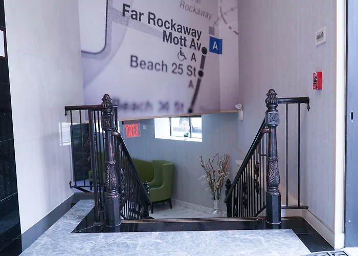 Hotel Mint Jfk Airport