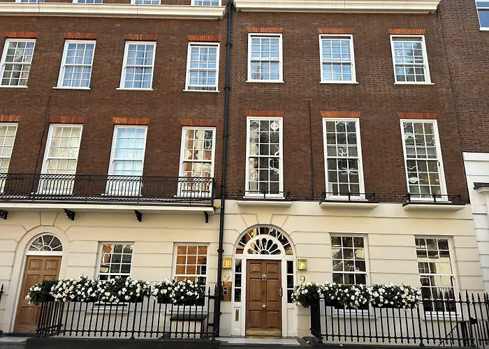 9 Hertford Street - 4 Stars Visitengland