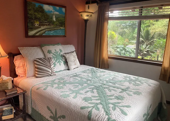 Bed and Breakfast Hale Maluhia Country