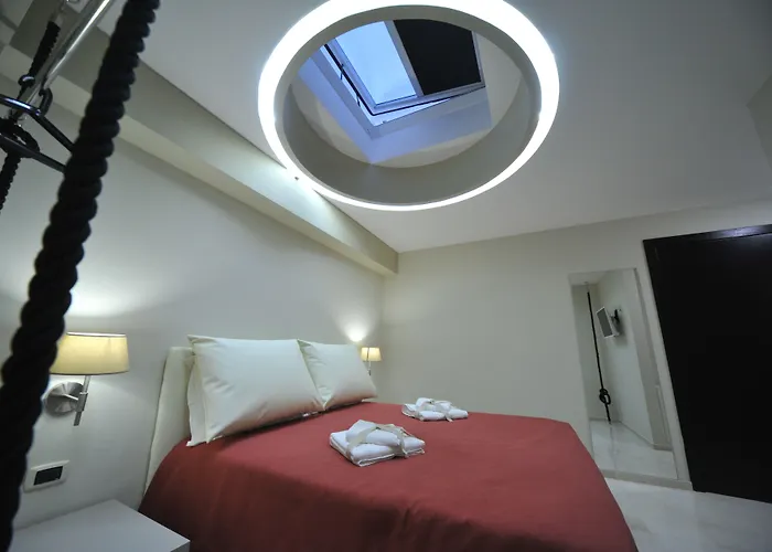 Gatto Bianco House