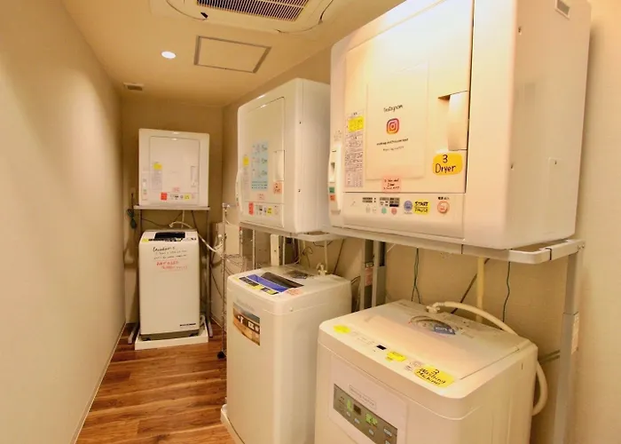 Osaka Guesthouse Nest