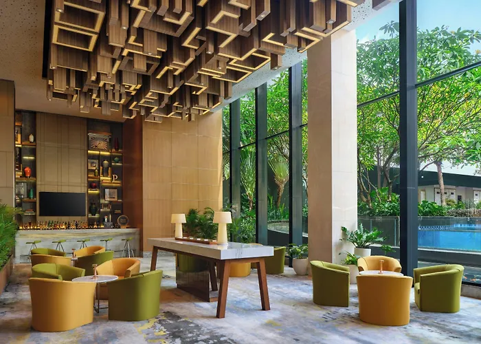 Hotels with pool Four Points By Sheraton Surabaya, Tunjungan Plaza