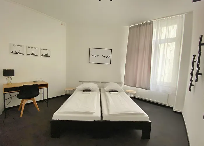 Hotel AVAlex