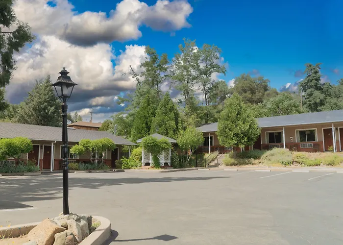 America'S Best Value Inn Mariposa