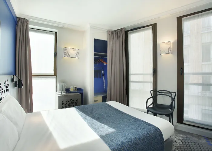 Hotel Eiffel Capitol