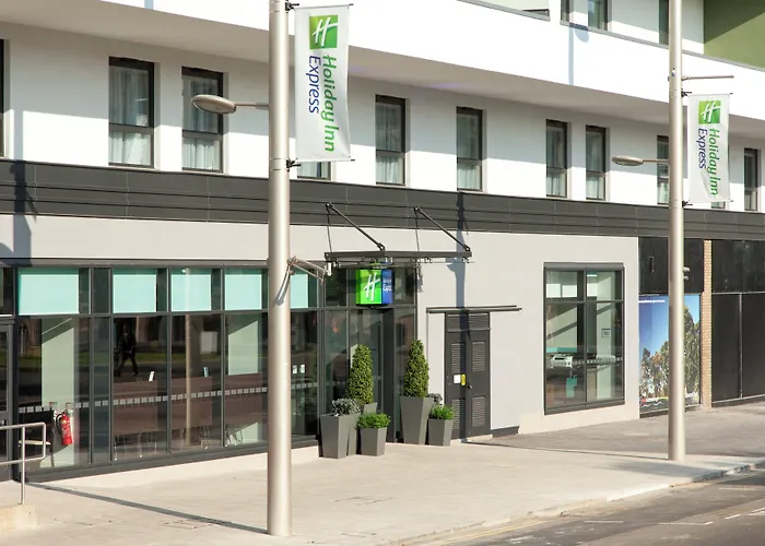 Holiday Inn Express Middlesbrough - Centre Square By Ihg