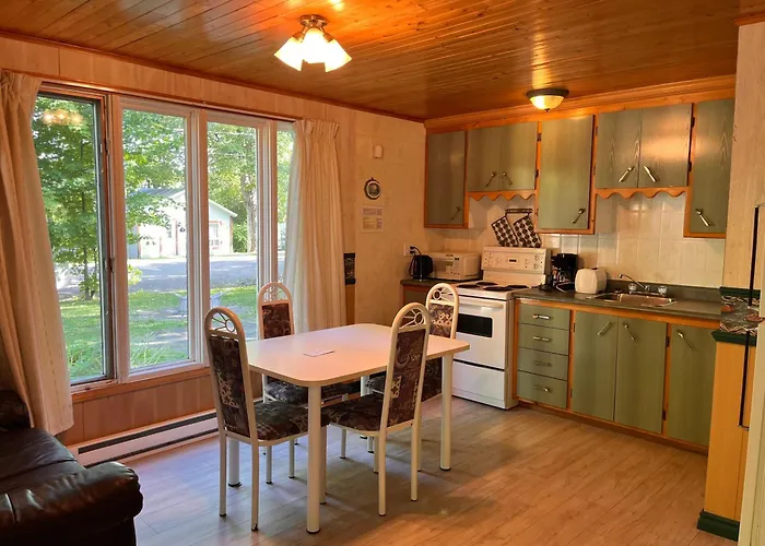 Camping Chalets Lac St-Augustin