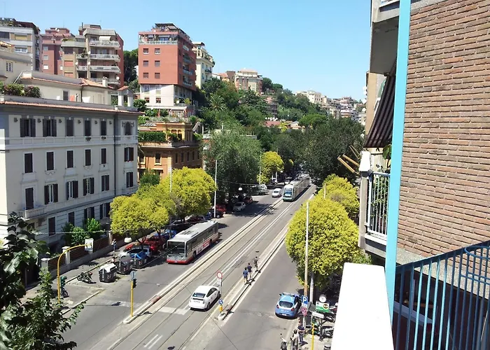 Trastevere Chic