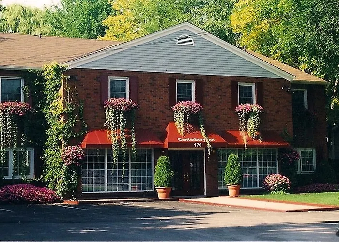  Canterbury Inn
