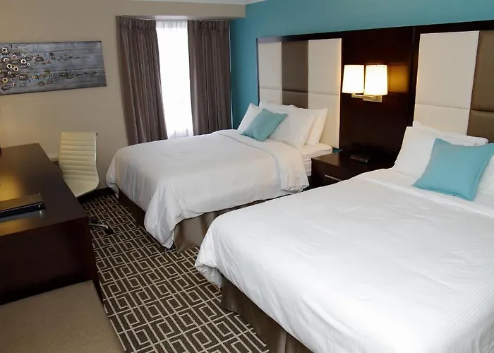 Family Hotel: Visitor'S Inn