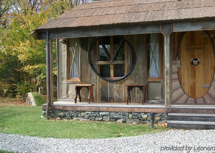 Minaret Lodge